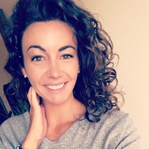 Meet your Posher, Elly